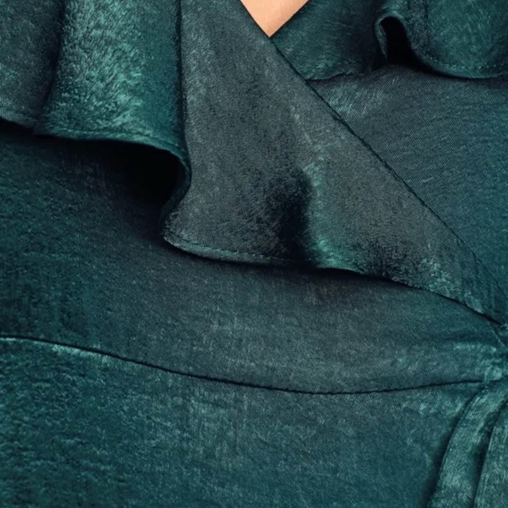 Lulu's Green Ruffled One-Shoulder Maxi Gown - Picture 3 of 4